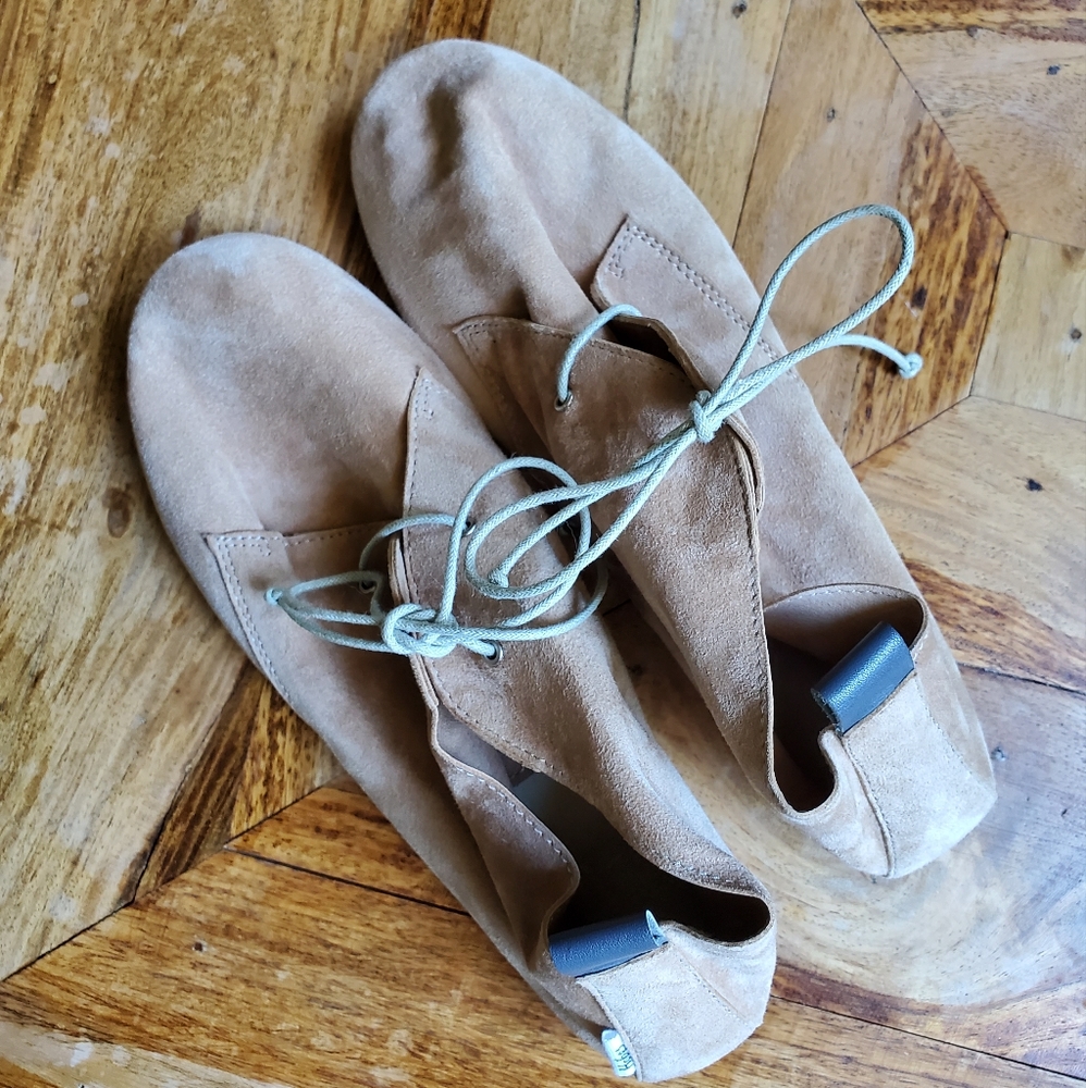 HOBES Boat Shoe Suede Tan Leather 36 Size 6 6.5